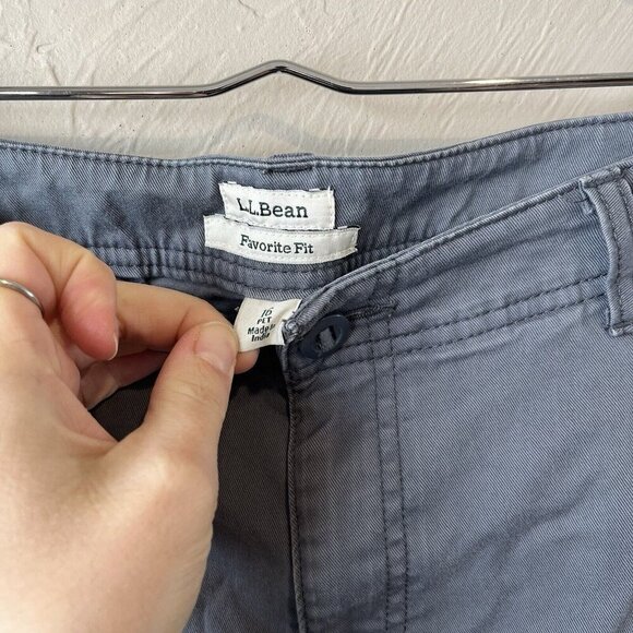 LL Bean Khaki Pants Women's Size 14 Petite‎ Classic Fit Blue Flat Front Loose - Picture 4 of 7